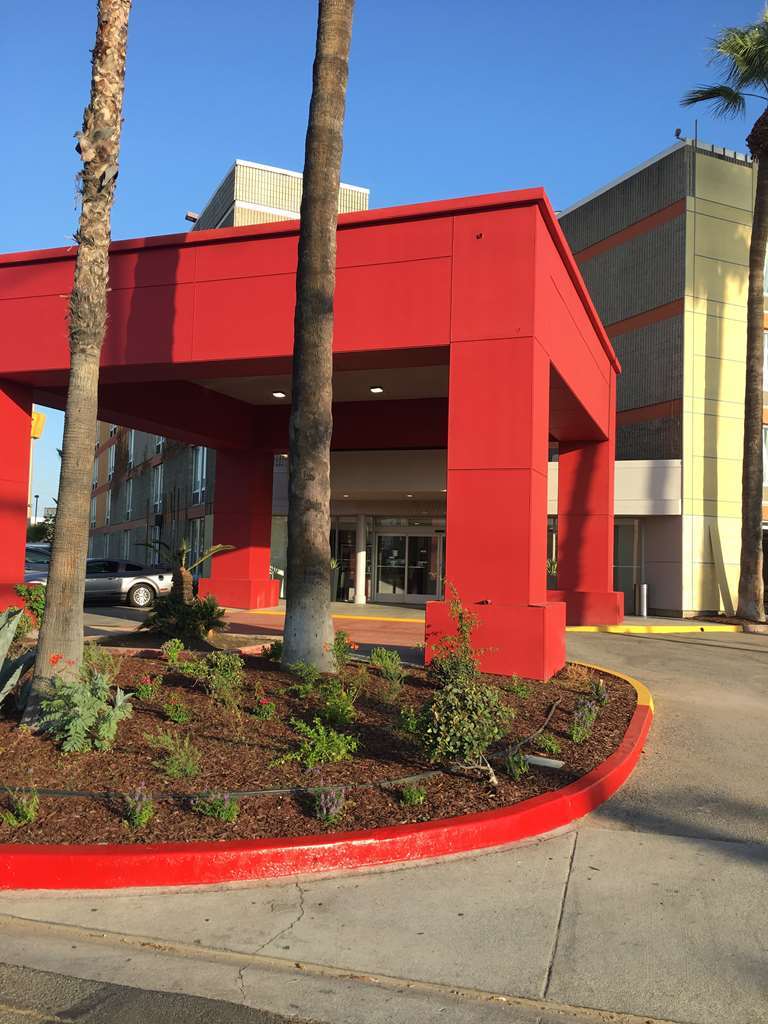 Western Commerce Hotel Pico Rivera